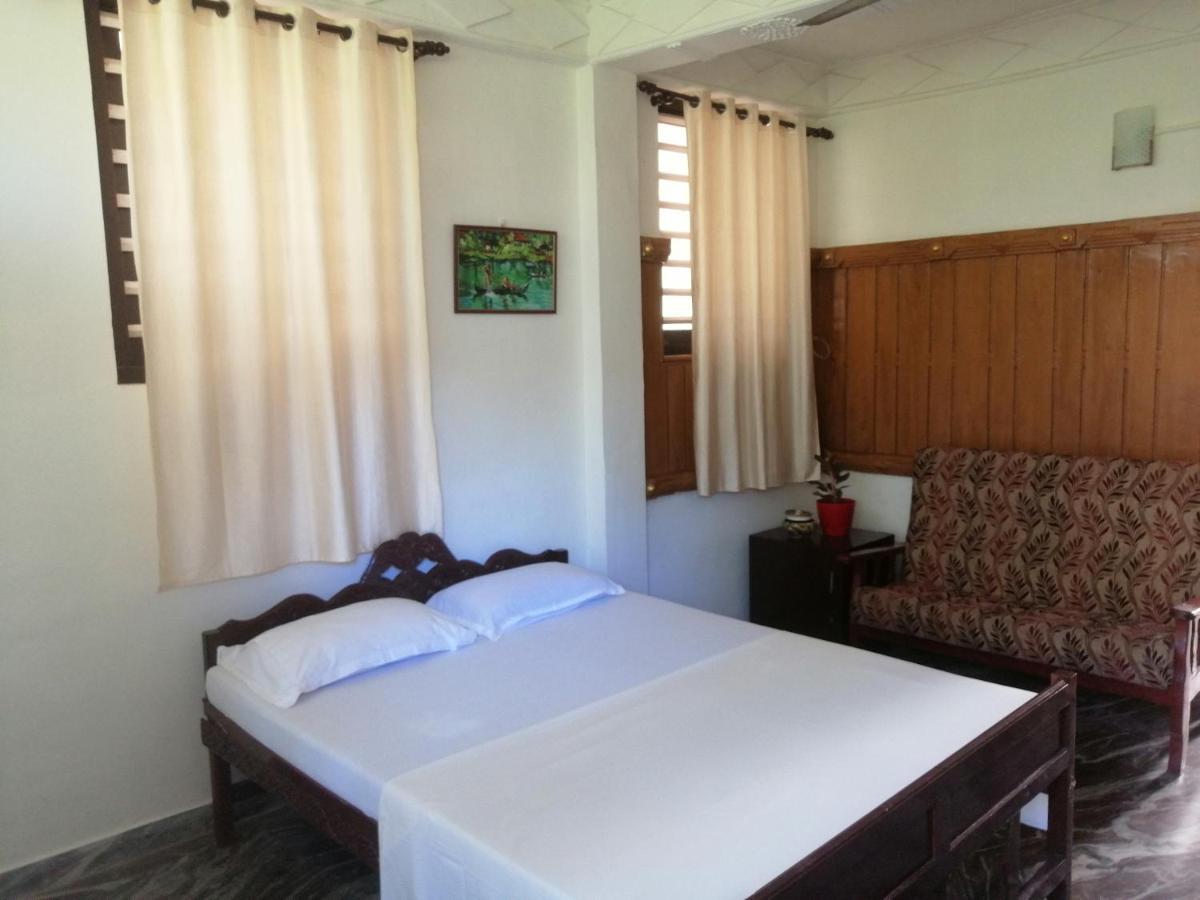 Blue Waves Beach Residency Hotel Varkala Exterior foto